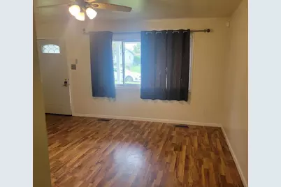 414 Salt Creek Parkway, Valparaiso, IN 46385 - Photo 2
