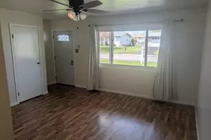 414 Salt Creek Pkwy, Valparaiso, IN 46385 - Photo 2