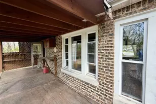 1000 E 61st Pl, Merrillville, IN 46410 - Photo 16