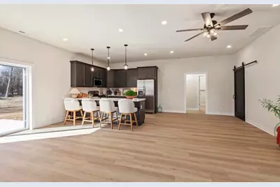 4021 E Porter Street, Demotte, IN 46310 - Photo 4