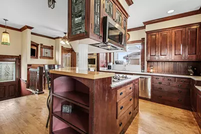 414 E Clark Street, Crown Point, IN 46307 - Photo 6