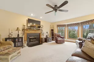 1388 N Cortland Ln, La Porte, IN 46350 - Photo 4