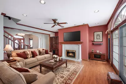 10303 Cherrywood Lane, Munster, IN 46321 - Photo 2