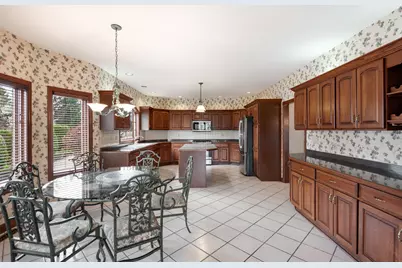 10303 Cherrywood Lane, Munster, IN 46321 - Photo 4