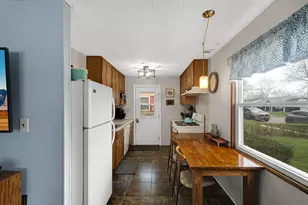1330 W 1st Pl, Hobart, IN 46342 - Photo 4