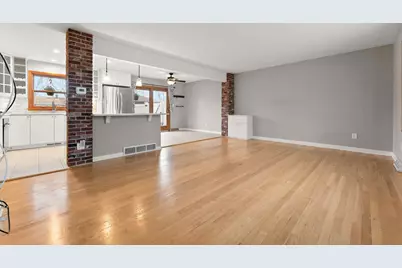 9217 Grace Street, Highland, IN 46322 - Photo 2