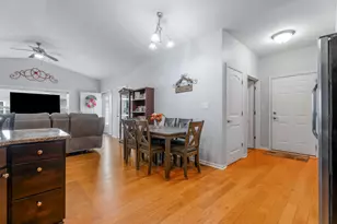 3884 Stadium St, Portage, IN 46368 - Photo 12