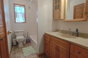 6441 E Calvin Dr, Knox, IN 46534 - Photo 6