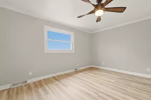 9830 Mckinley St, Crown Point, IN 46307 - Photo 18