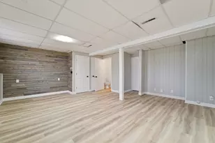 9830 Mckinley St, Crown Point, IN 46307 - Photo 14