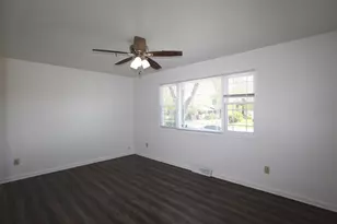 2118 Cleveland St, Gary, IN 46404 - Photo 8