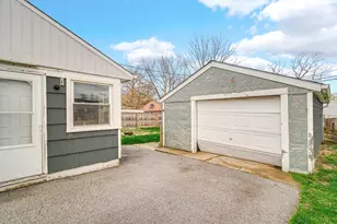 1006 W Old Ridge Rd, Hobart, IN 46342 - Photo 18