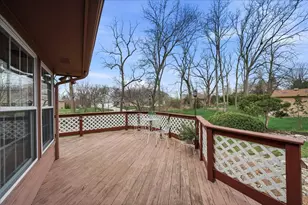 404 Westchester Ln, Valparaiso, IN 46385 - Photo 38