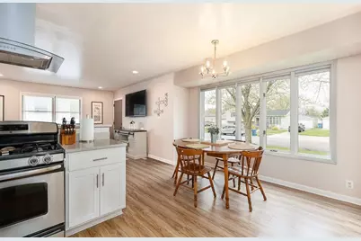 8141 Grace Place, Highland, IN 46322 - Photo 4