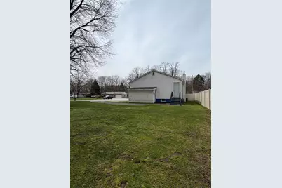 2439 Chestnut Street, Portage, IN 46368 - Photo 6