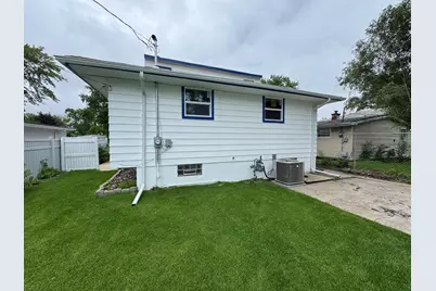 1960 M L King Drive, Gary, IN 46407 - Photo 16