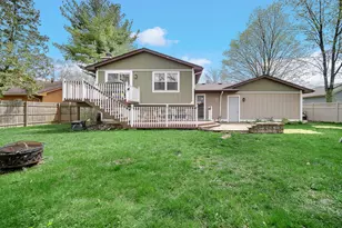 4303 Kingsdale Dr, Valparaiso, IN 46383 - Photo 38