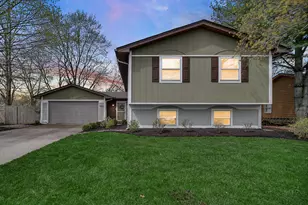 4303 Kingsdale Dr, Valparaiso, IN 46383 - Photo 26