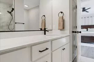 6411 E 129th Ave, Crown Point, IN 46307 - Photo 20
