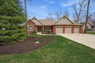 770 Quinlan Ct, Crown Point, IN 46307 - Photo 2