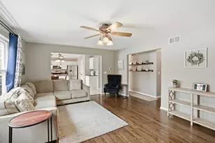 975 Driftwood Trail, Crown Point, IN 46307 - Photo 8