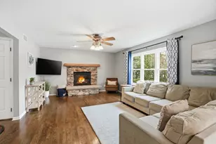 975 Driftwood Trail, Crown Point, IN 46307 - Photo 6