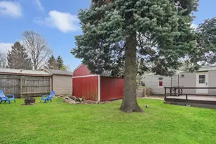 805 E Jefferson Ave, La Porte, IN 46350 - Photo 6
