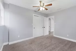 2743 Henry St, Lake Station, IN 46405 - Photo 8