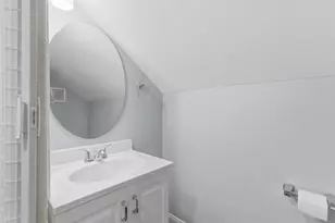 2743 Henry St, Lake Station, IN 46405 - Photo 12