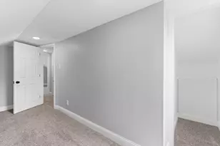 2743 Henry St, Lake Station, IN 46405 - Photo 12