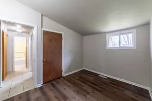 2280 Roosevelt Pl, Gary, IN 46404 - Photo 12