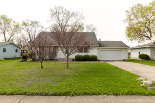 263 Bel Aire Dr, Lowell, IN 46356 - Photo 18