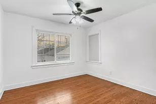5770 Jackson St, Merrillville, IN 46410 - Photo 10