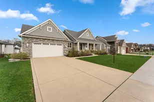 2046 Franklin Dr, Crown Point, IN 46307 - Photo 32