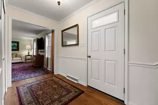 2007 Sherwood Dr, Valparaiso, IN 46385 - Photo 6