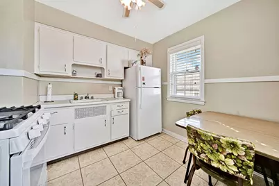 843 173rd Street, Hammond, IN 46324 - Photo 6