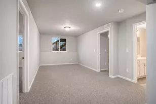 114 Bellflower Dr, Michigan City, IN 46360 - Photo 10