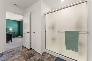 10454 Privet Dr, Crown Point, IN 46307 - Photo 18