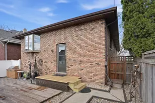 1431 Lake Ave, Whiting, IN 46394 - Photo 20