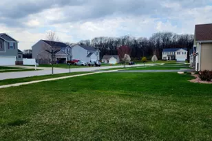 7626 E 121st Ave, Winfield, IN 46307 - Photo 6