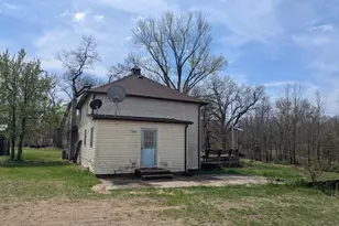 9320 E Division Rd, Knox, IN 46534 - Photo 26