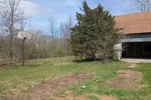 9320 E Division Rd, Knox, IN 46534 - Photo 32