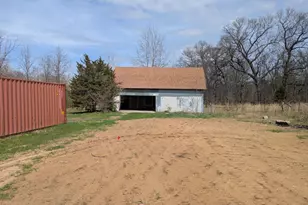 9320 E Division Rd, Knox, IN 46534 - Photo 30