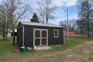 9320 E Division Rd, Knox, IN 46534 - Photo 14
