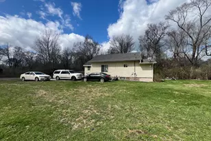 1313 Durbin St, Gary, IN 46406 - Photo 2