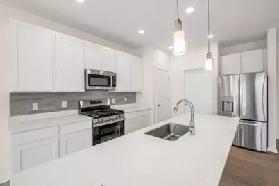 4054 Reflection Place, Valparaiso, IN 46385 - Photo 6