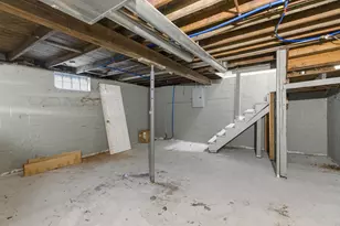 952 Willard St, Gary, IN 46404 - Photo 14