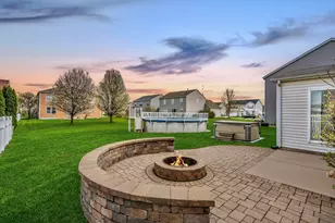 13728 Empress Ln, Dyer, IN 46311 - Photo 2