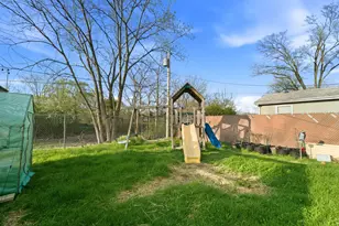 427 Nantucket Rd, Valparaiso, IN 46385 - Photo 18