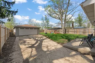 724 Imperial Rd, Valparaiso, IN 46385 - Photo 22